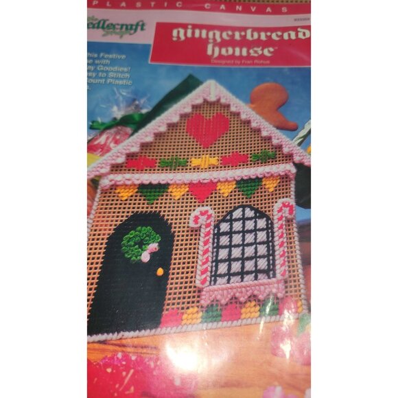 Needlecraft Plastic Canvas Gingerbread House Kit By Fran Rohus New Old Stock Vin - Picture 7 of 10